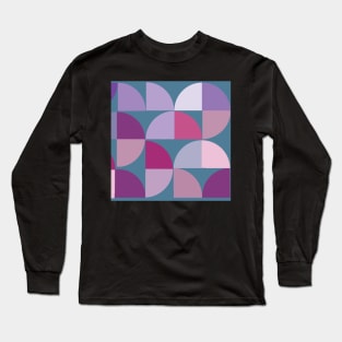 Mid century mild psychedelic purple pink colors modern design Long Sleeve T-Shirt